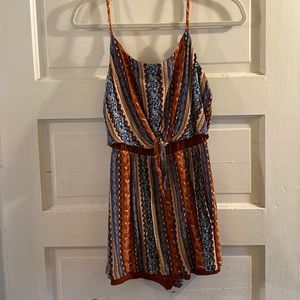 Patterned romper